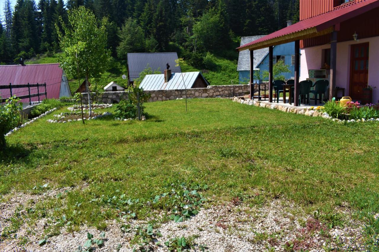 Sepic Accommodation Žabljak Exteriér fotografie